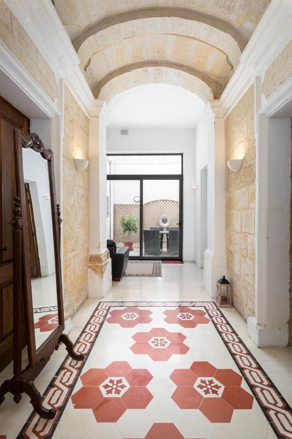 Traditional & Modern Maltese Townhouse - Rooftop Terrace And Sea Views, Close To Birgu Waterfront Cospicua Ngoại thất bức ảnh