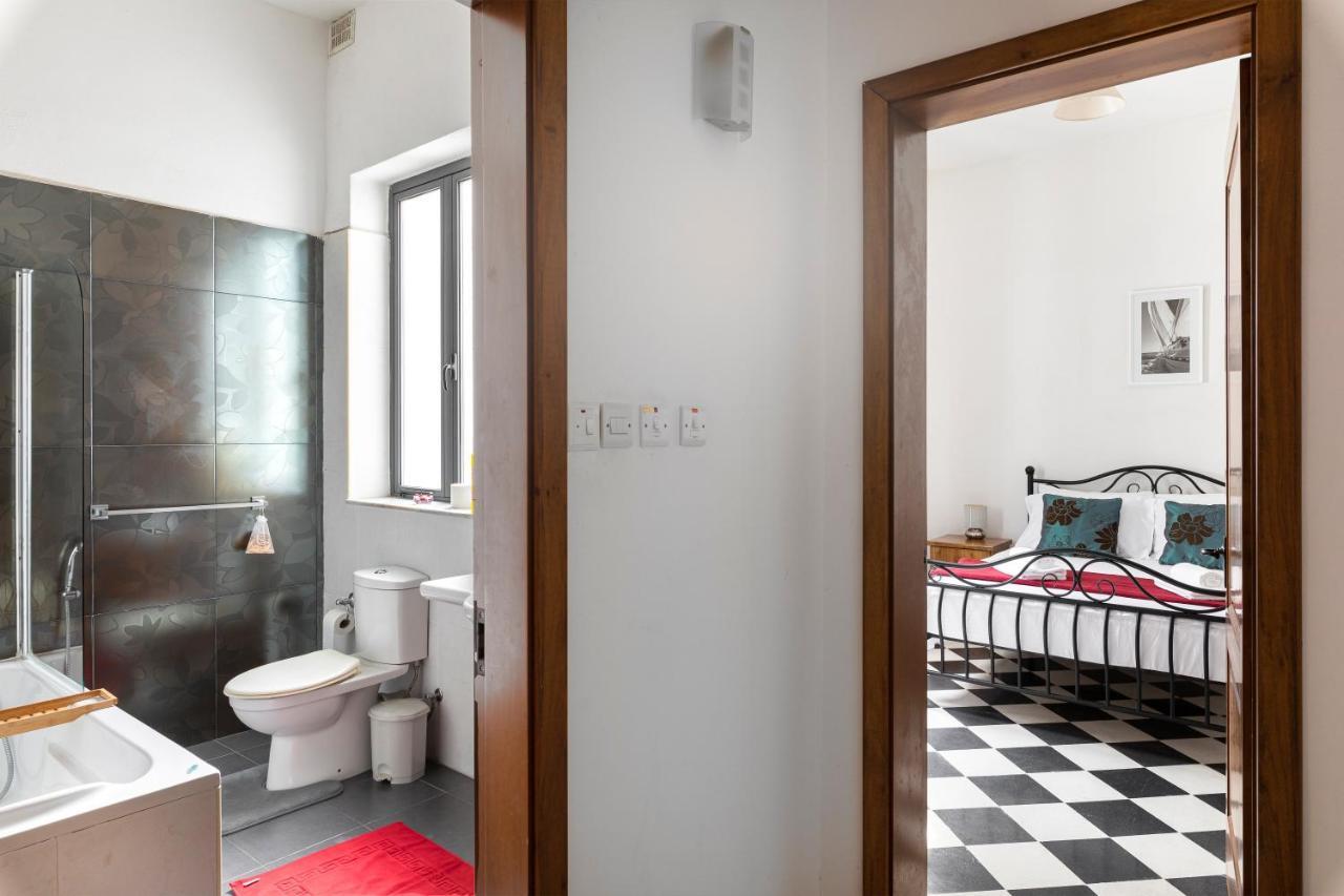 Traditional & Modern Maltese Townhouse - Rooftop Terrace And Sea Views, Close To Birgu Waterfront Cospicua Ngoại thất bức ảnh