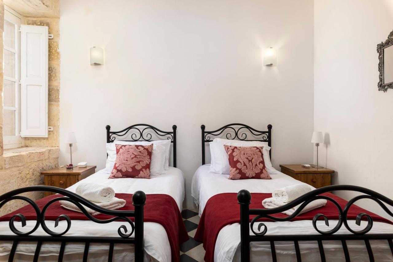 Traditional & Modern Maltese Townhouse - Rooftop Terrace And Sea Views, Close To Birgu Waterfront Cospicua Ngoại thất bức ảnh